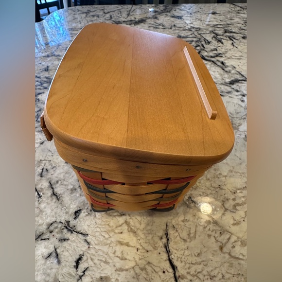 EUC Large Longaberger Recipe Basket with Lid, Protector, & NIP 4x6 Recipe Cards - Picture 5 of 12